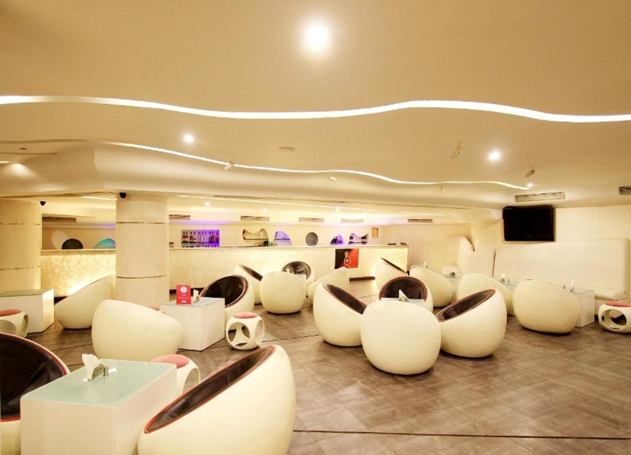 Shravanthi Sarovar Portico Bangalore Bagian luar foto